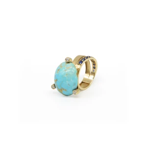 Blue Sapphire and Diamonds Ring